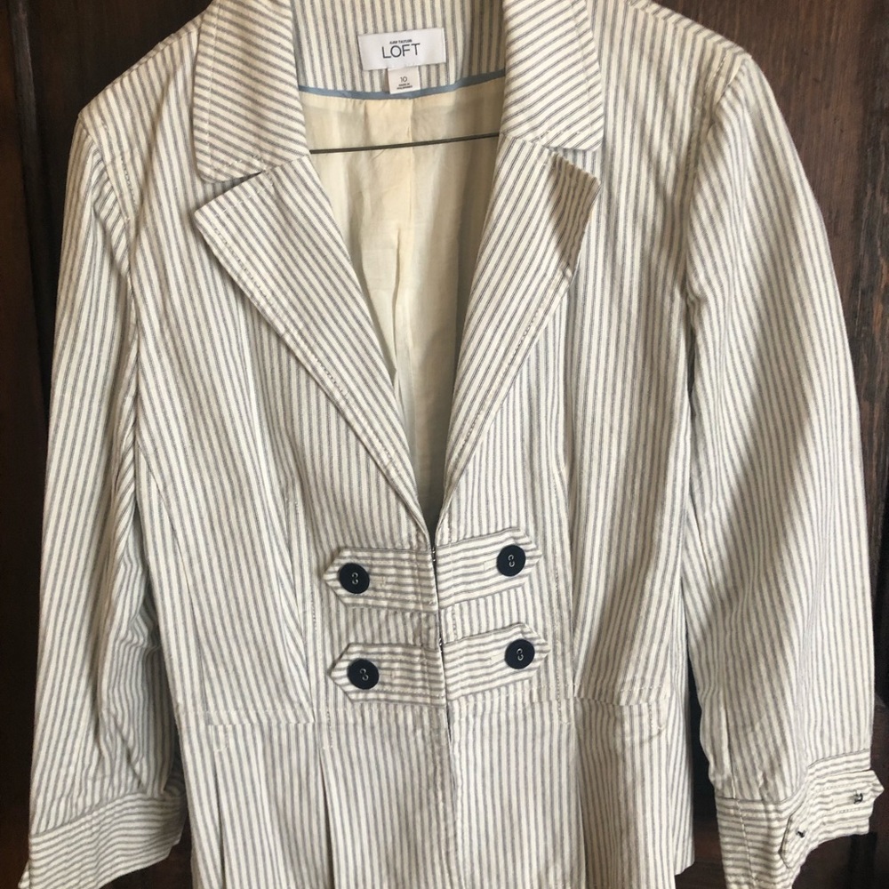 Loft summer jacket. Size 10